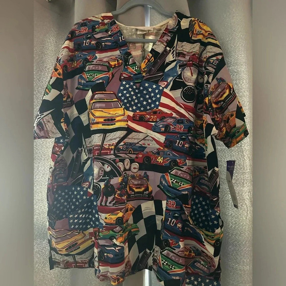 Sold - Picture 1 of 7